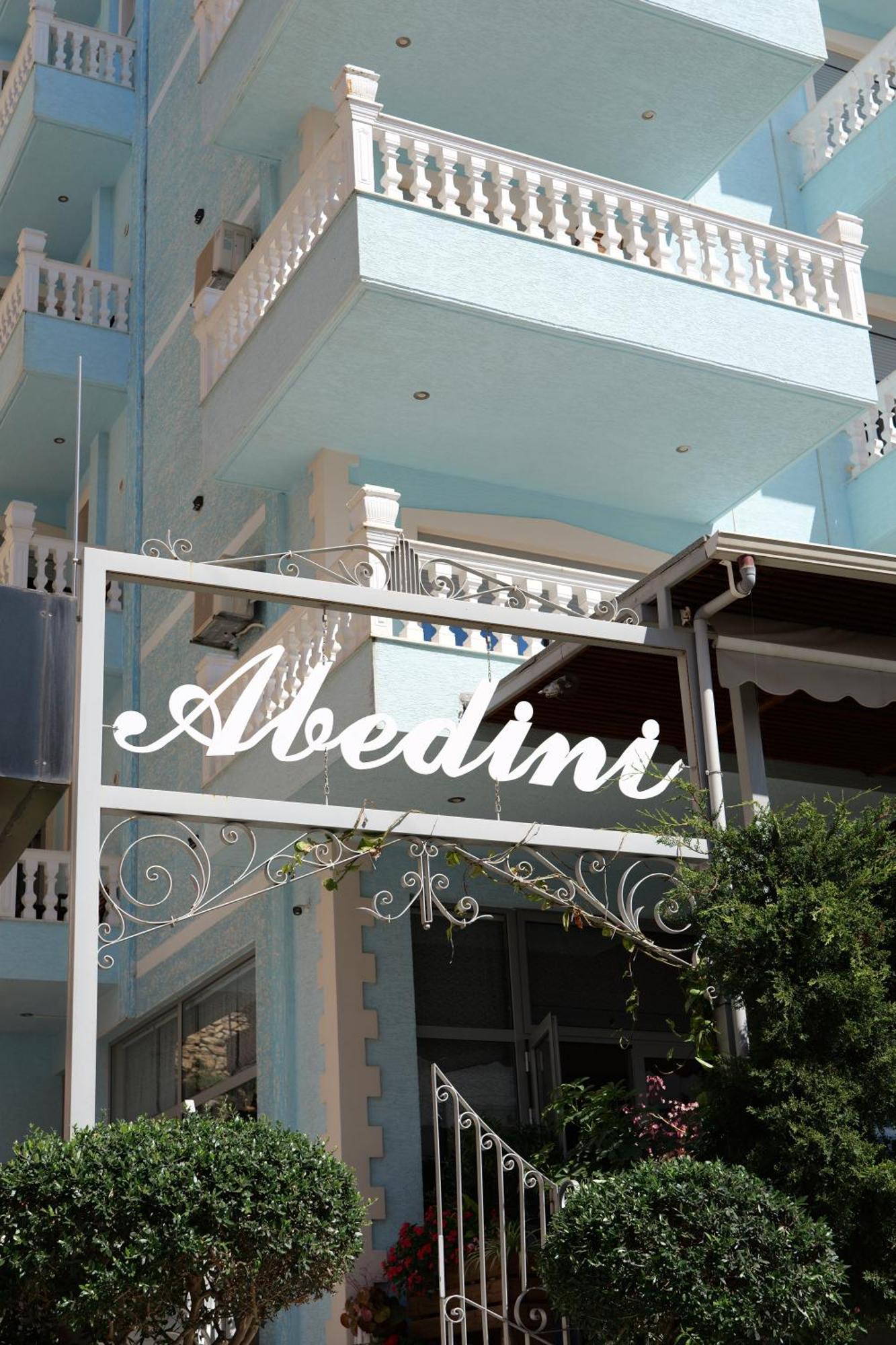 Hotel Abedini Sarandë エクステリア 写真